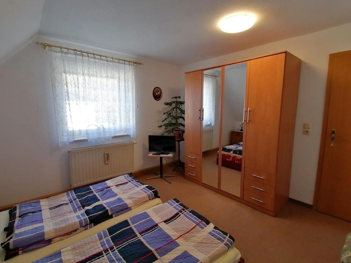 Haus Am Waldrand Apartment *